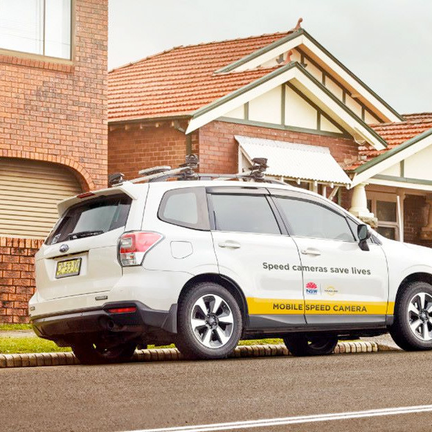 Mobile speed camera